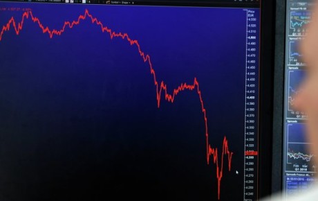 Колебания на мировых биржах: причины ситуации и прогнозы развития